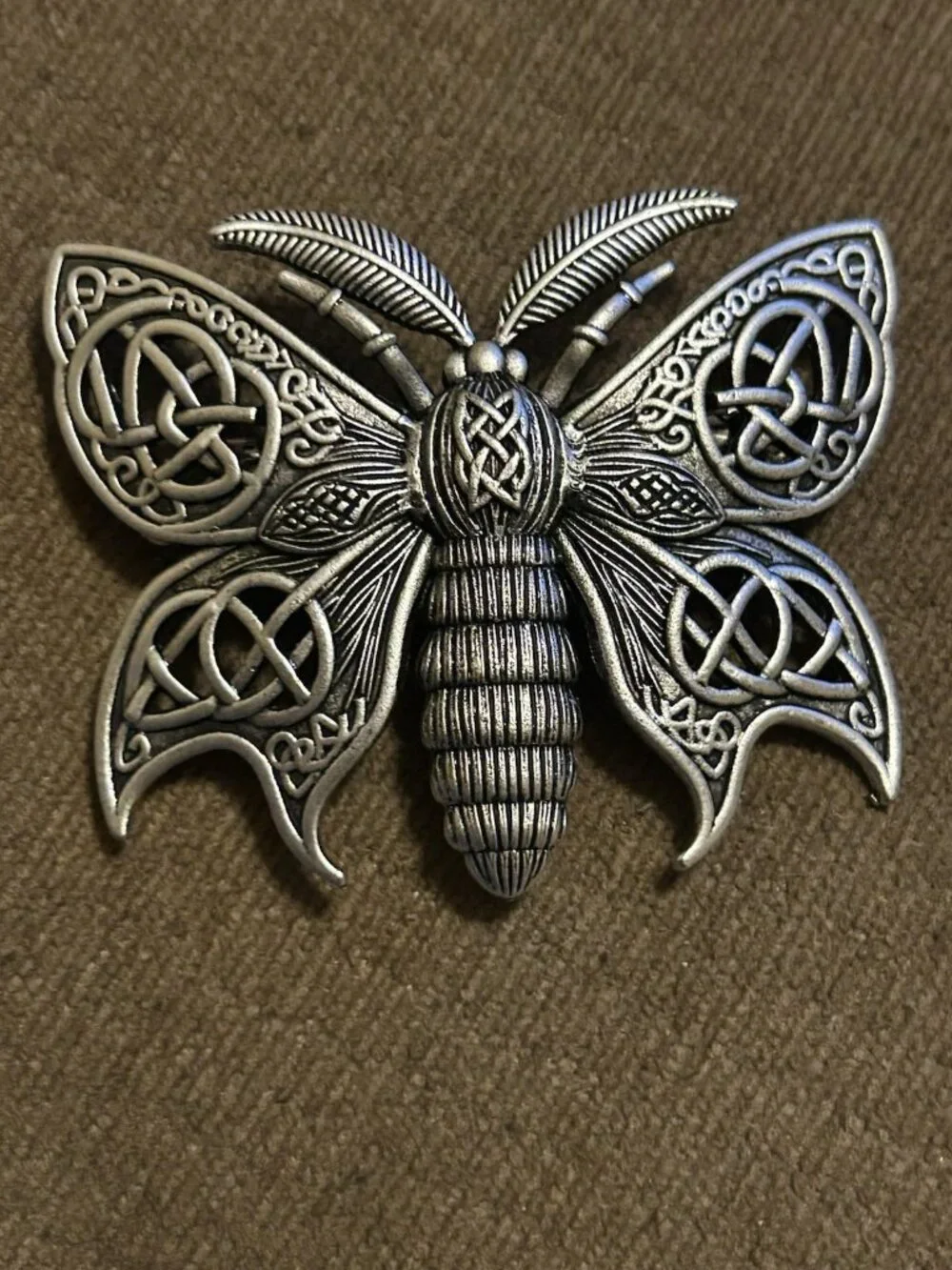 Estate moon moth